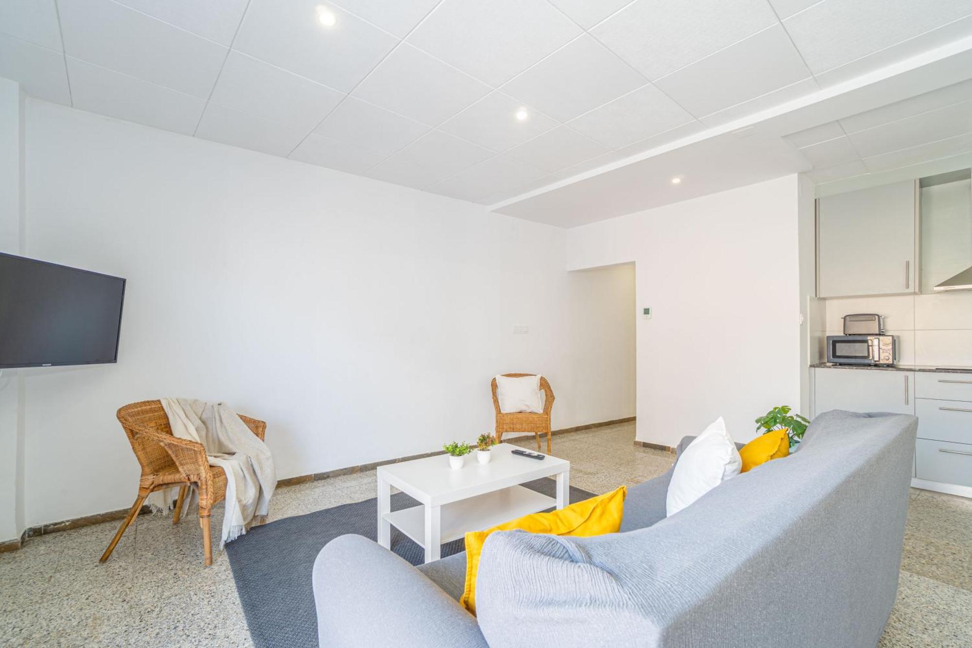 Apartment Center 1 *